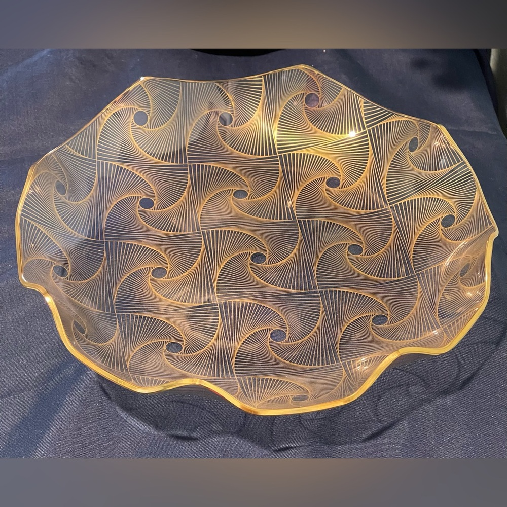 Vintage Coronaglas serving platter or tray with ruffled gold rim from Denmark - Picture 2 of 13